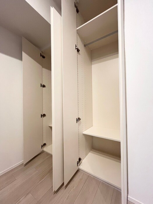 物件内観写真15　(収納)