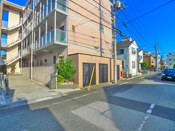 物件外観写真6　(周辺環境)