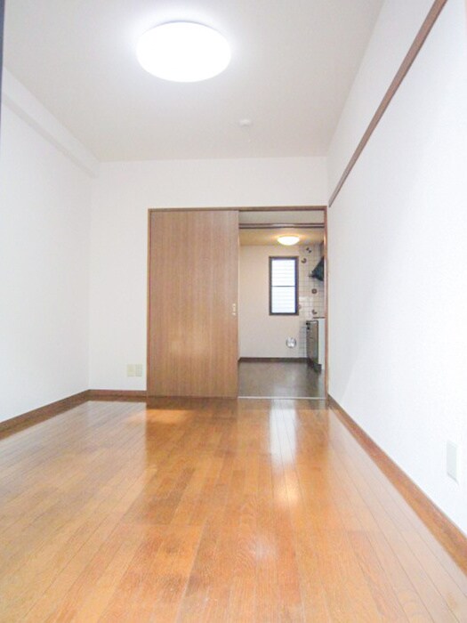 物件内観写真11　(居室)