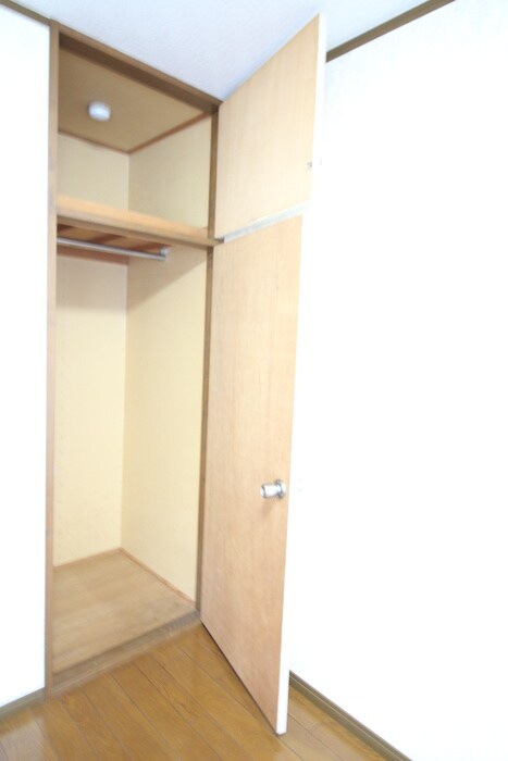 物件内観写真14　(収納)