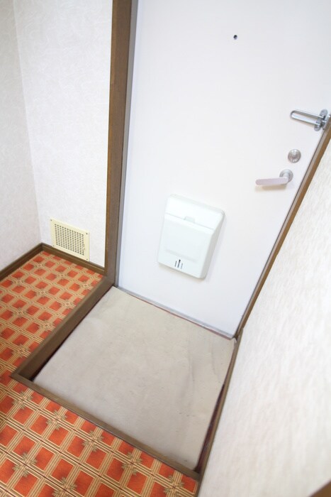 物件内観写真20　(玄関)