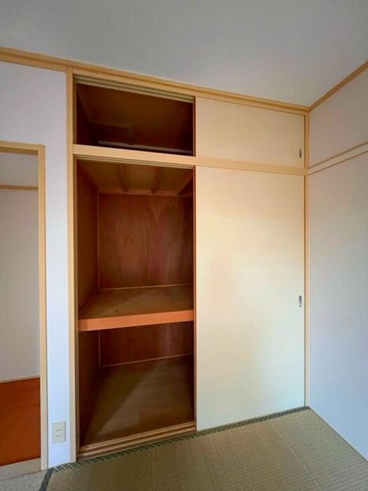 物件内観写真13　(収納)