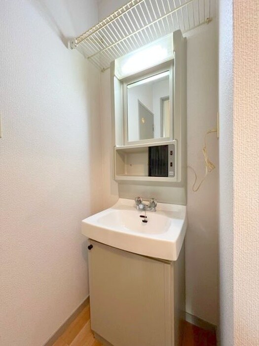 物件内観写真17　(洗面)