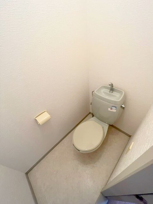 物件内観写真18　(トイレ)