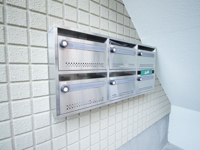 物件外観写真4　(建物設備)