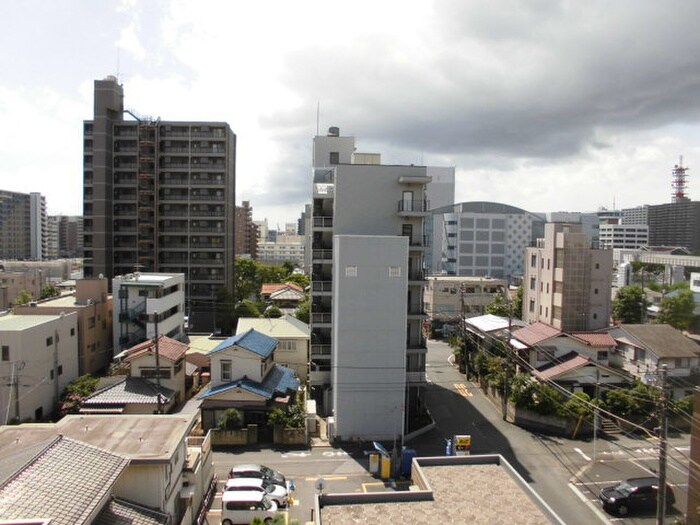 物件内観写真15　(室内からの展望)