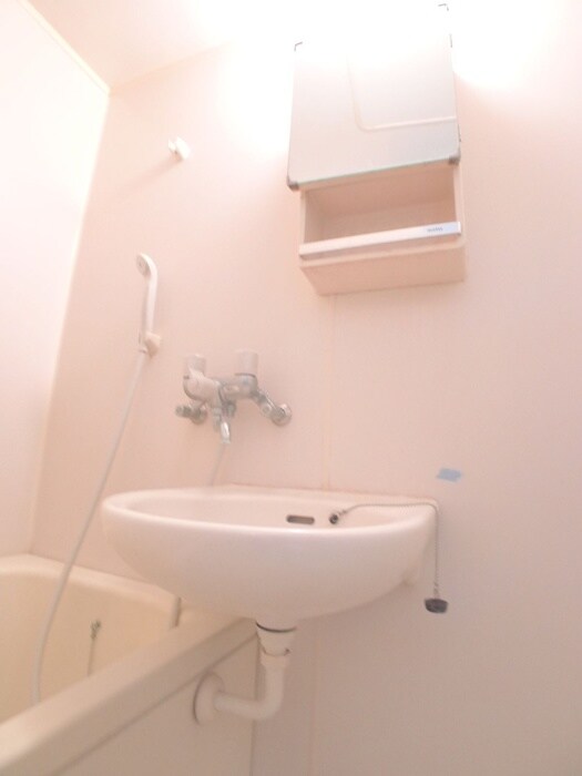 物件内観写真13　(洗面)