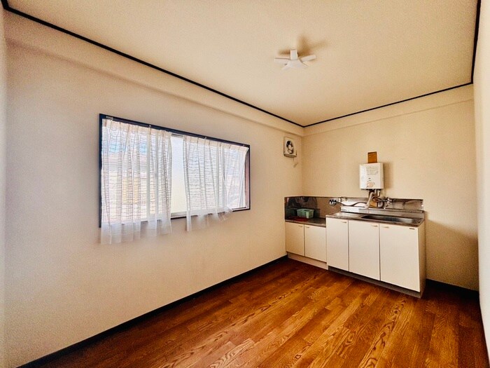 物件内観写真8　(キッチン)