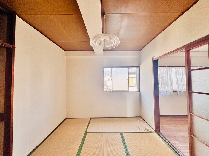 物件内観写真10　(居室)