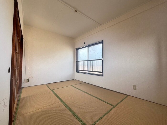 物件内観写真11　(居室)