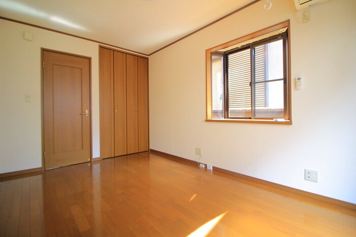 物件内観写真22　(居室)