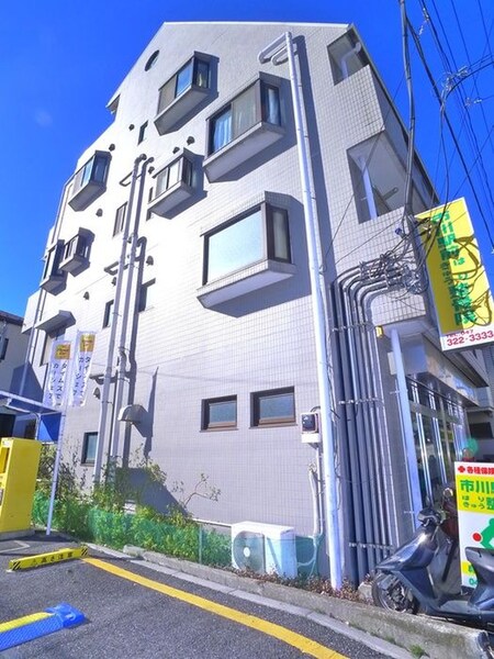 フラット市川Ⅱ外観写真