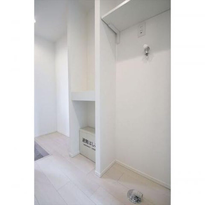 物件内観写真14　(居室)