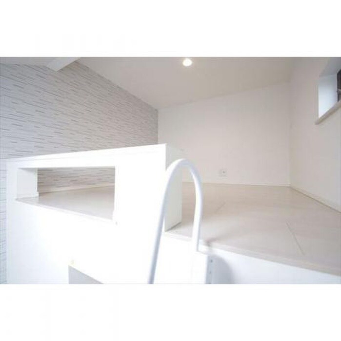 物件内観写真17　(ロフト)