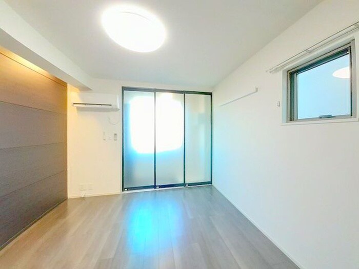 物件内観写真13　(居室)