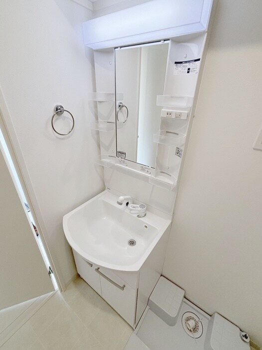 物件内観写真11　(洗面)