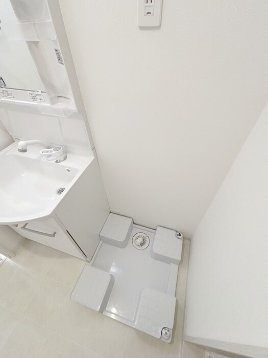 物件内観写真17　(洗濯機置場)