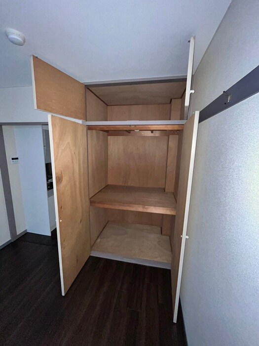 物件内観写真8　(収納)