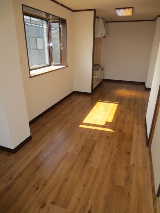 物件内観写真5　(居室)