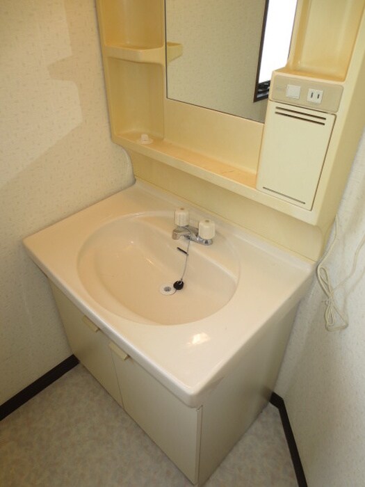 物件内観写真9　(洗面)