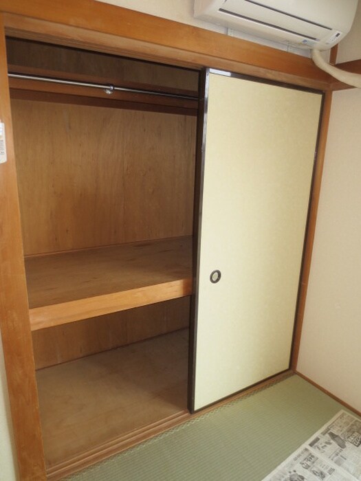 物件内観写真12　(収納)