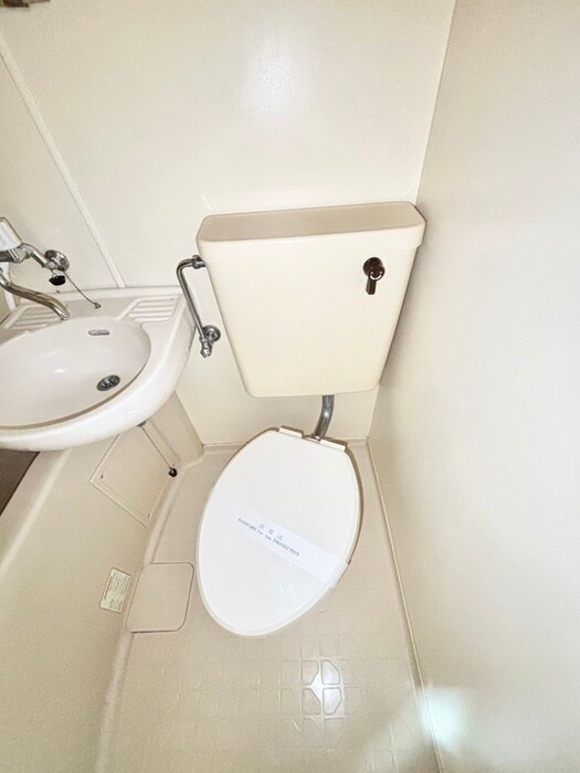 物件内観写真12　(トイレ)