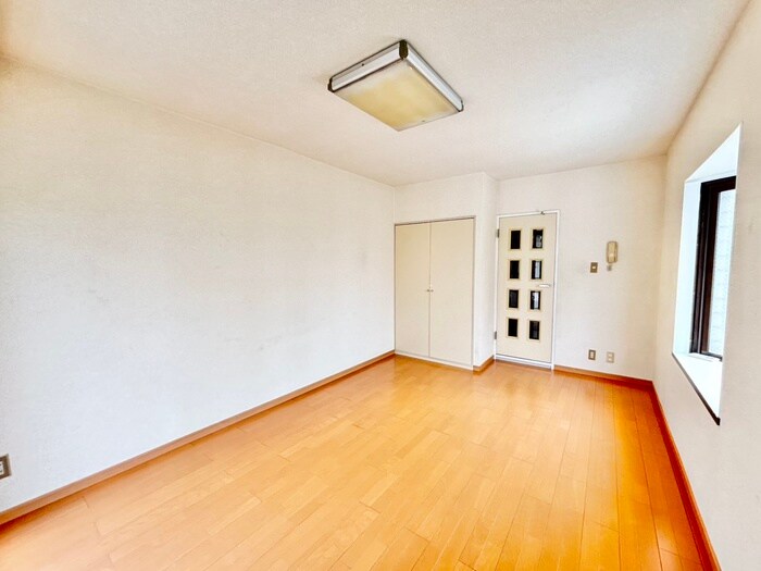 物件内観写真18　(居室)