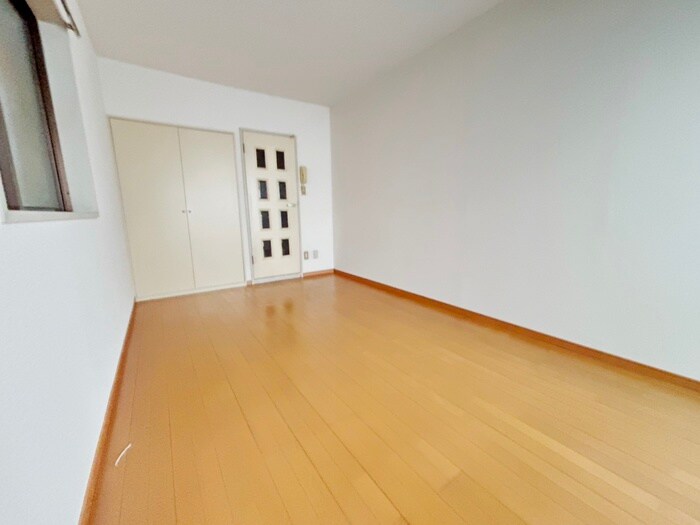 物件内観写真18　(居室)