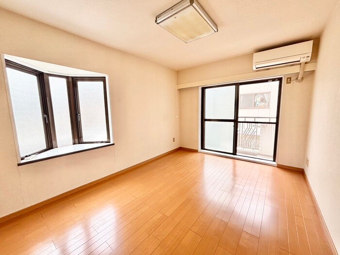 物件内観写真19　(居室)