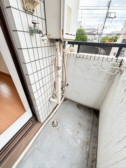 物件内観写真22　(洗濯機置場)