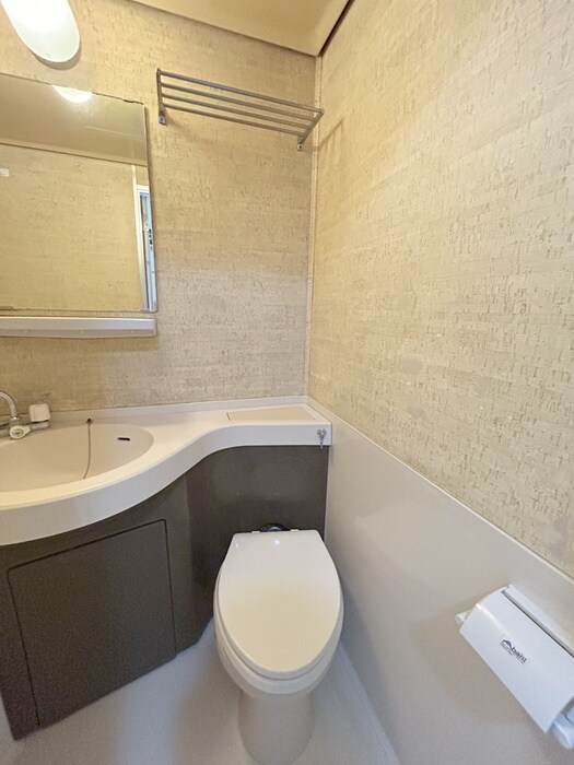 物件内観写真13　(トイレ)