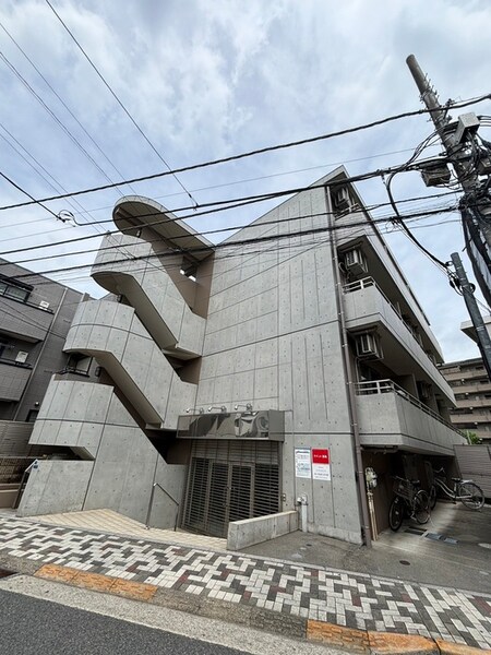 シャトル聖外観写真