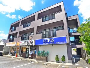 アンソレイエ外観写真