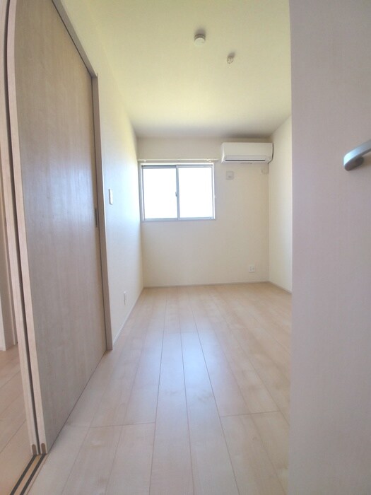 物件内観写真9　(内観写真)