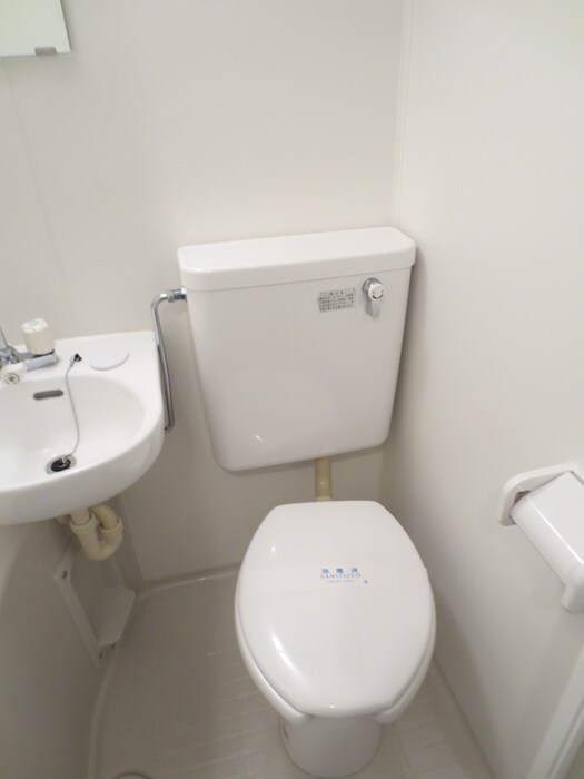 物件内観写真13　(トイレ)