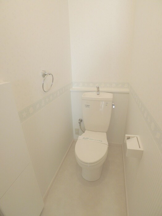 物件内観写真11　(トイレ)