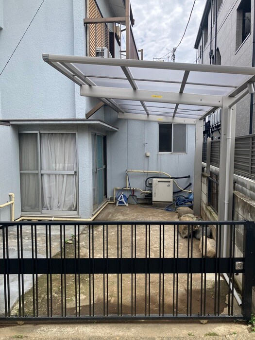 物件外観写真3　(駐車場)