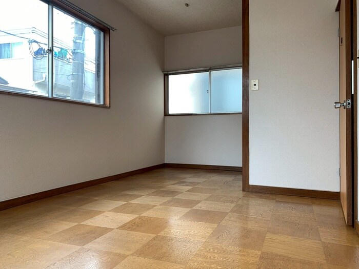 物件内観写真9　(居室)