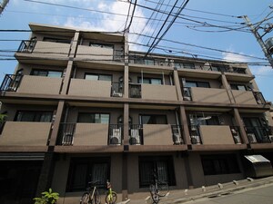 コルティ－レ下北沢外観写真