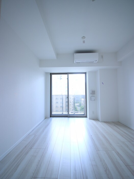 物件内観写真15　(居室)