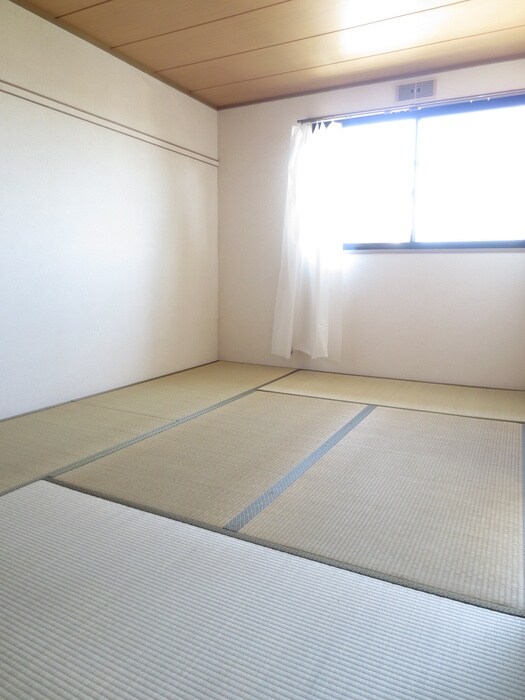 物件内観写真12　(居室)