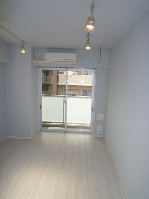 物件内観写真7　(内観写真)