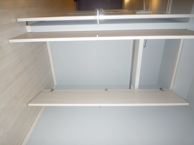 物件内観写真13　(収納)