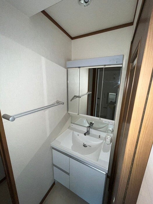 物件内観写真10　(洗面)