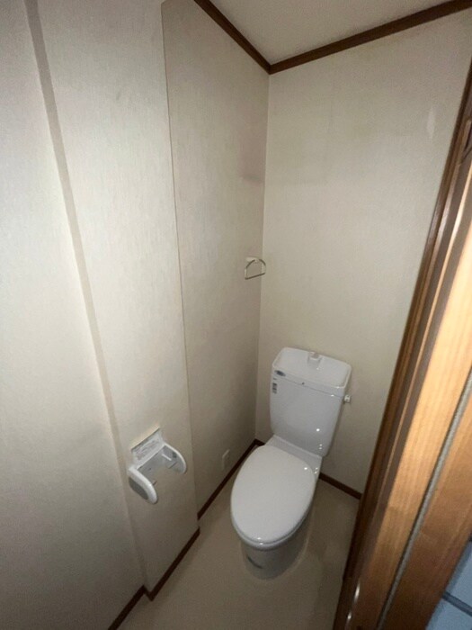 物件内観写真12　(トイレ)