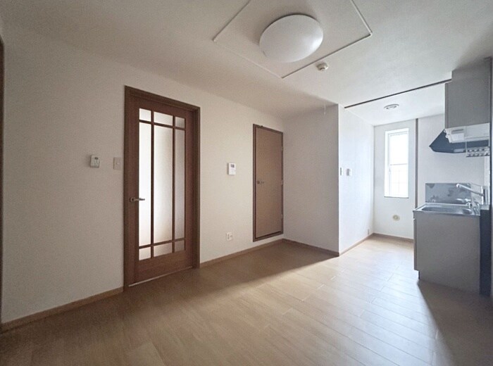 物件内観写真15　(居室)