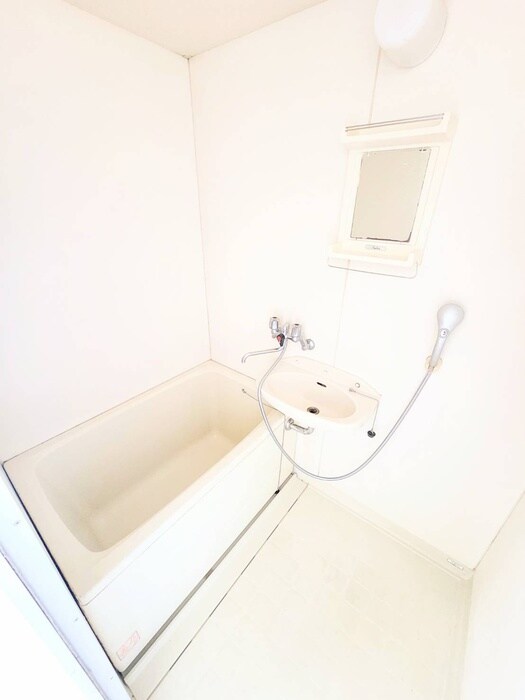 物件内観写真15　(バス／シャワールーム等)