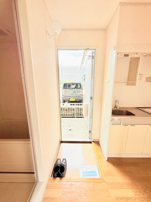 物件内観写真18　(廊下)