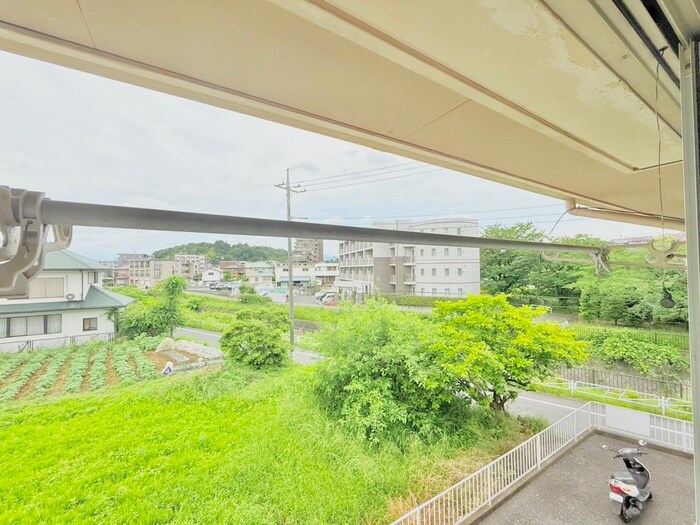 物件内観写真21　(室内からの展望)