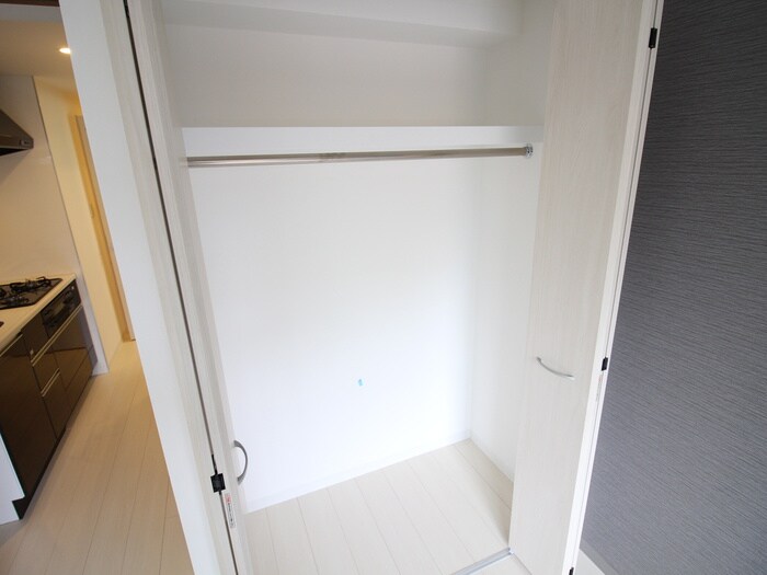 物件内観写真15　(収納)